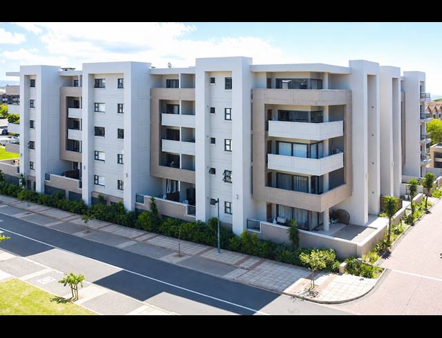 2 BEDROOM APARTMENT FOR SALE IN NEW TOWN CENTRE